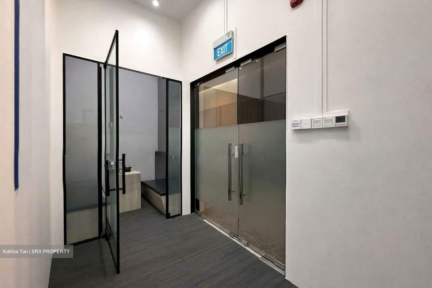 Sbf Center (D1), Office #551601101